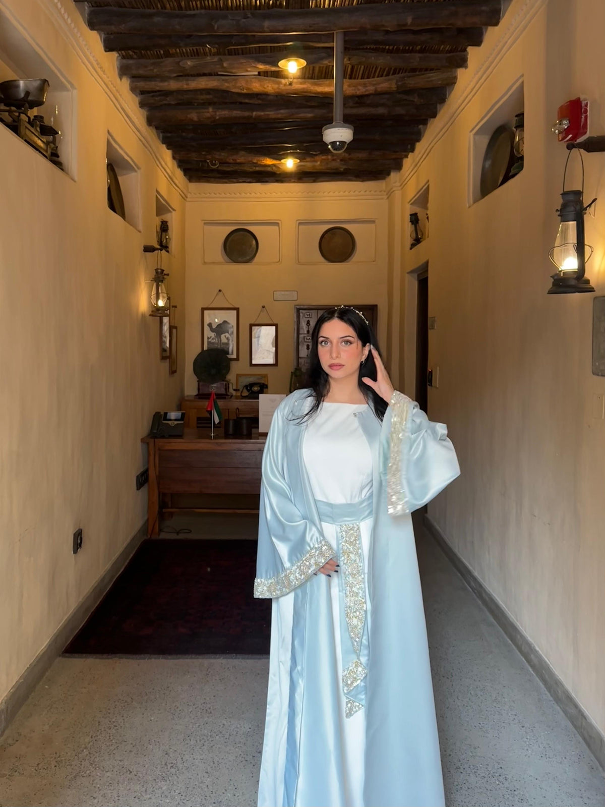 Tiffany Seashell Abaya