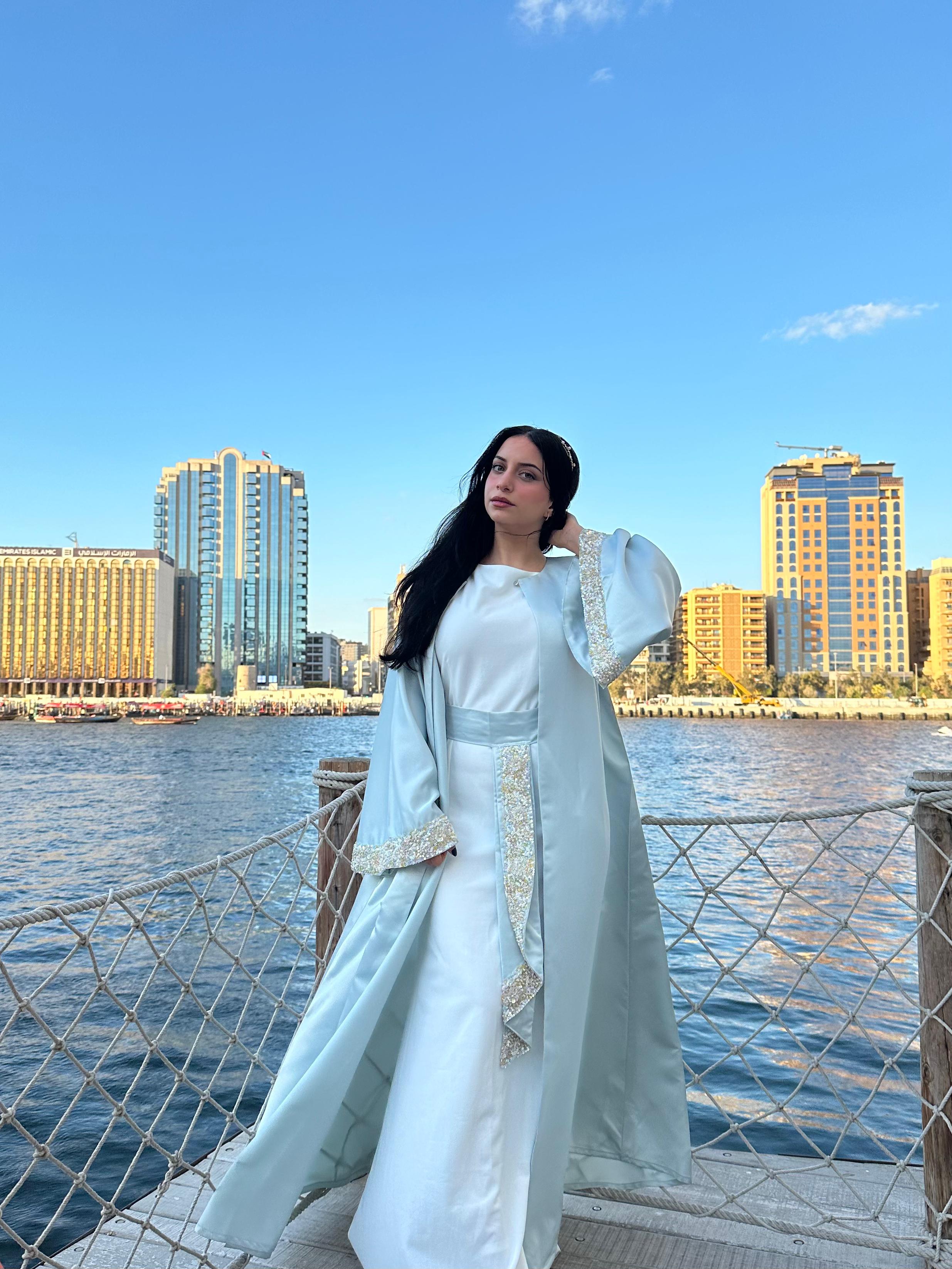 Tiffany Seashell Abaya