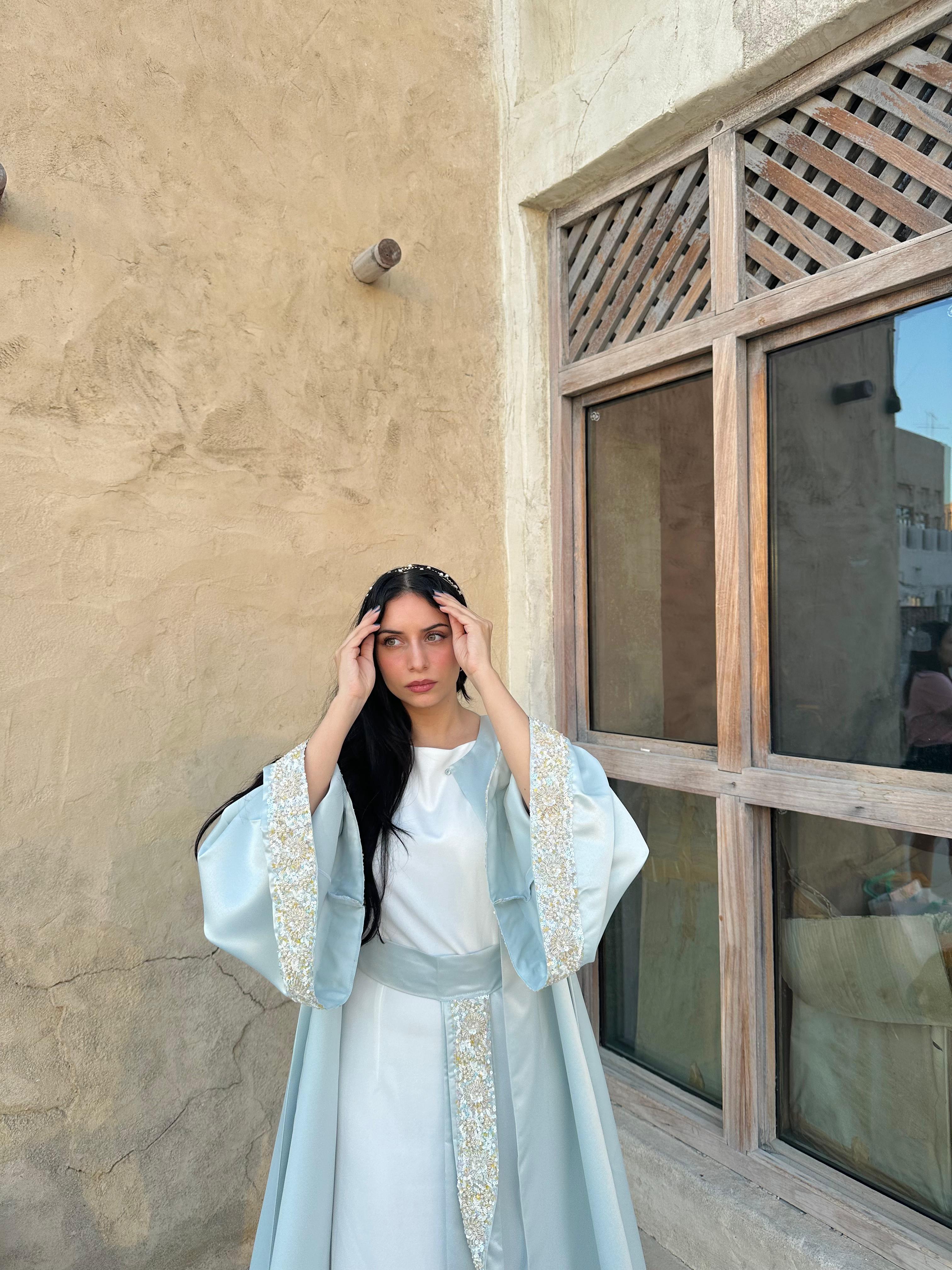 Tiffany Seashell Abaya